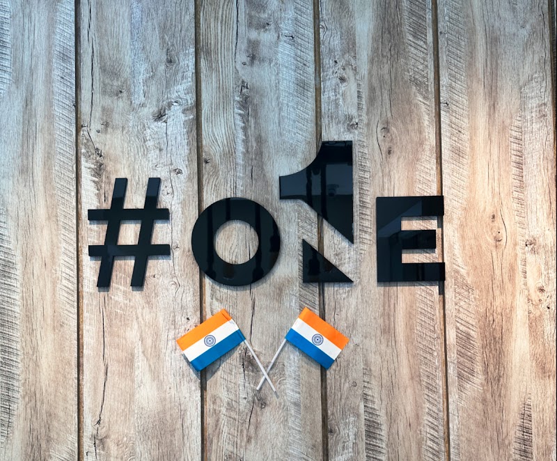 ONE SALON