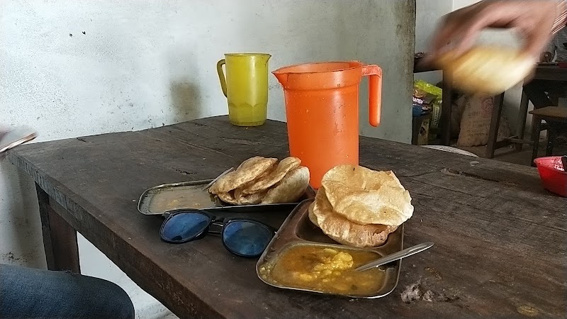 Apna Hotel - Restaurants in Kawardha