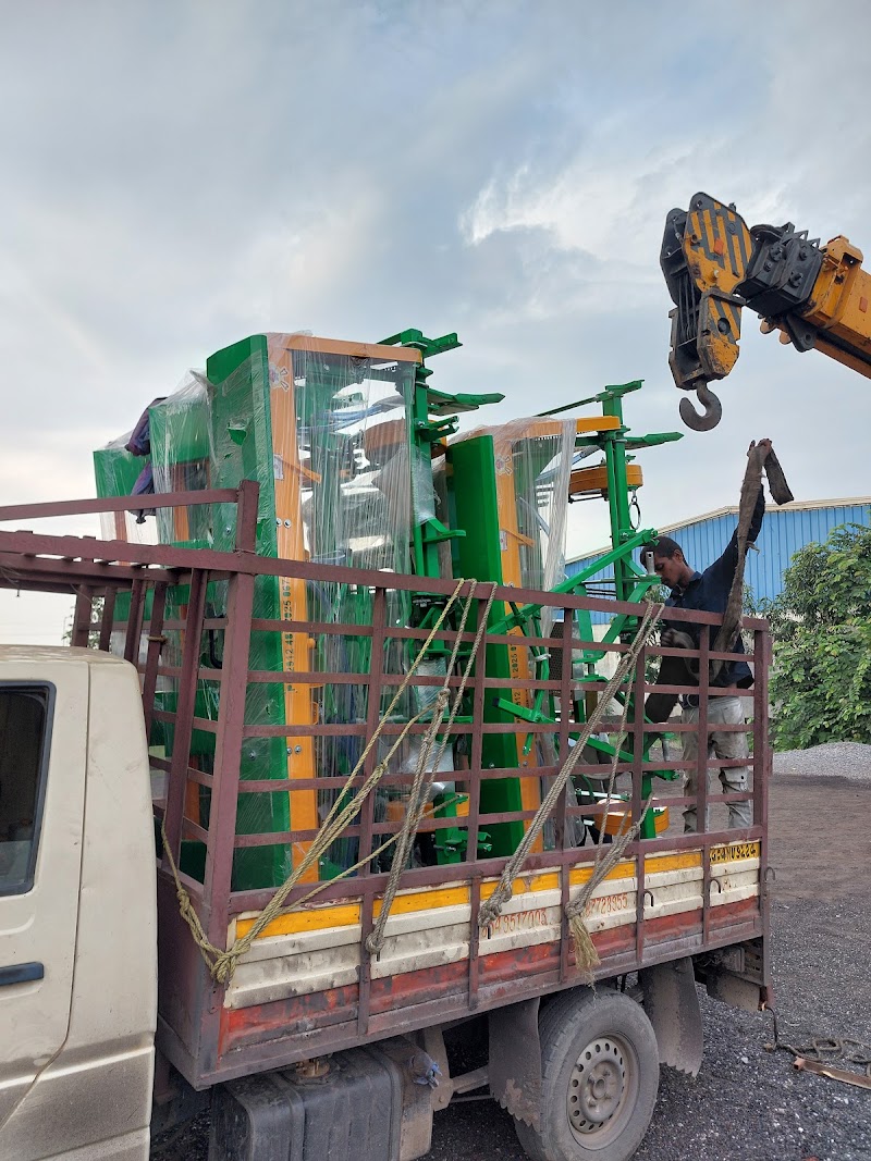 Bharat Agro Sandi - Machinery & Equipment in Raipur