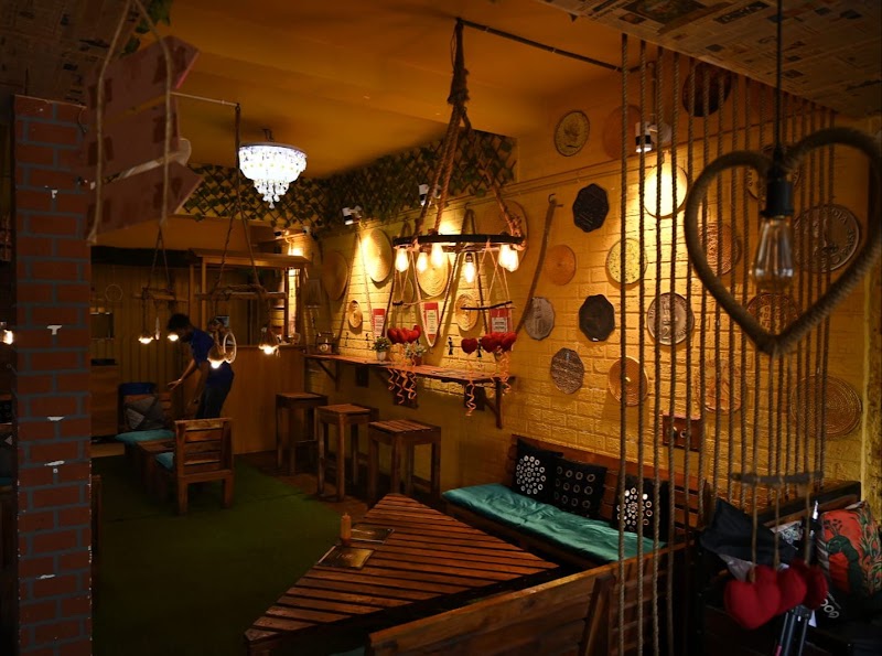 CAD M CAD B YOUNGER'S HUNGER - PURE VEG RESTAURANT