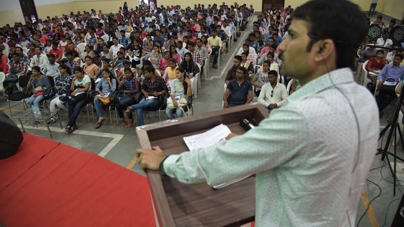CAREER CAMPUS 
