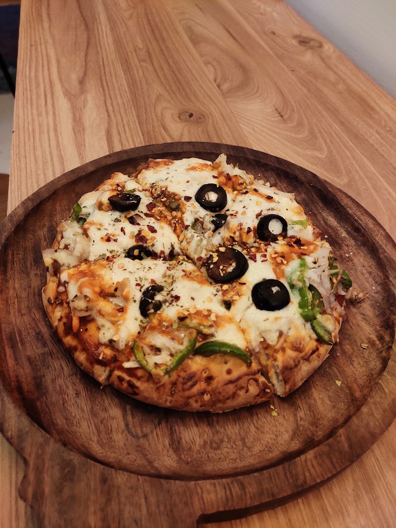 Chat Box Café - Bakery in Dhamtari
