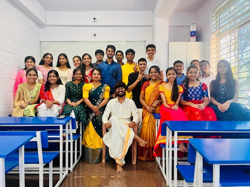 Dhruva Academy