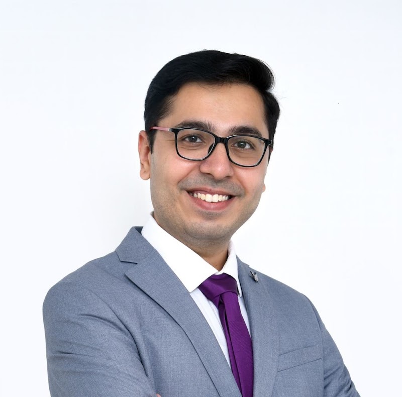Dr Ashish Assudani