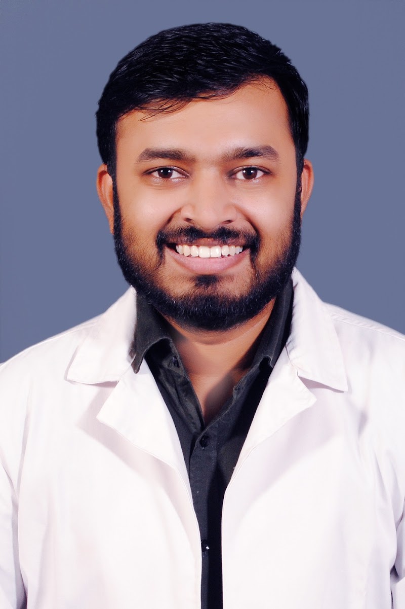 Dr. Chinmay Ratkanthiwar's Skin & Hair Clinic 