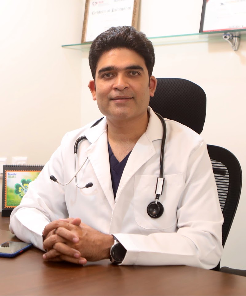 Dr.Manish Juneja 