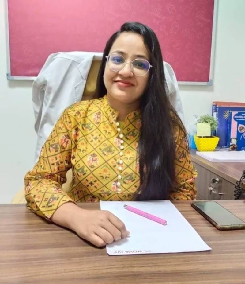Dr. Reshu Agrawal 