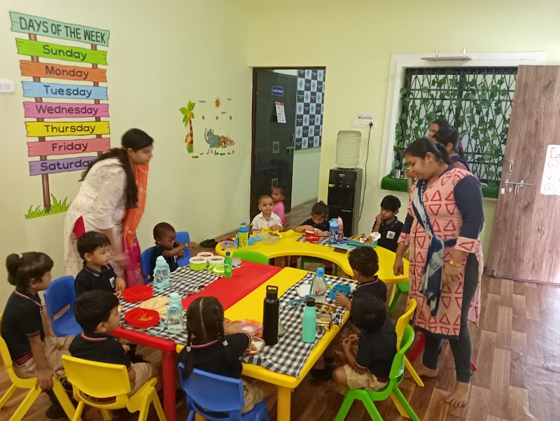 First Light Premium Preschool - Kids Pre-School in Changurabhata, Raipur
