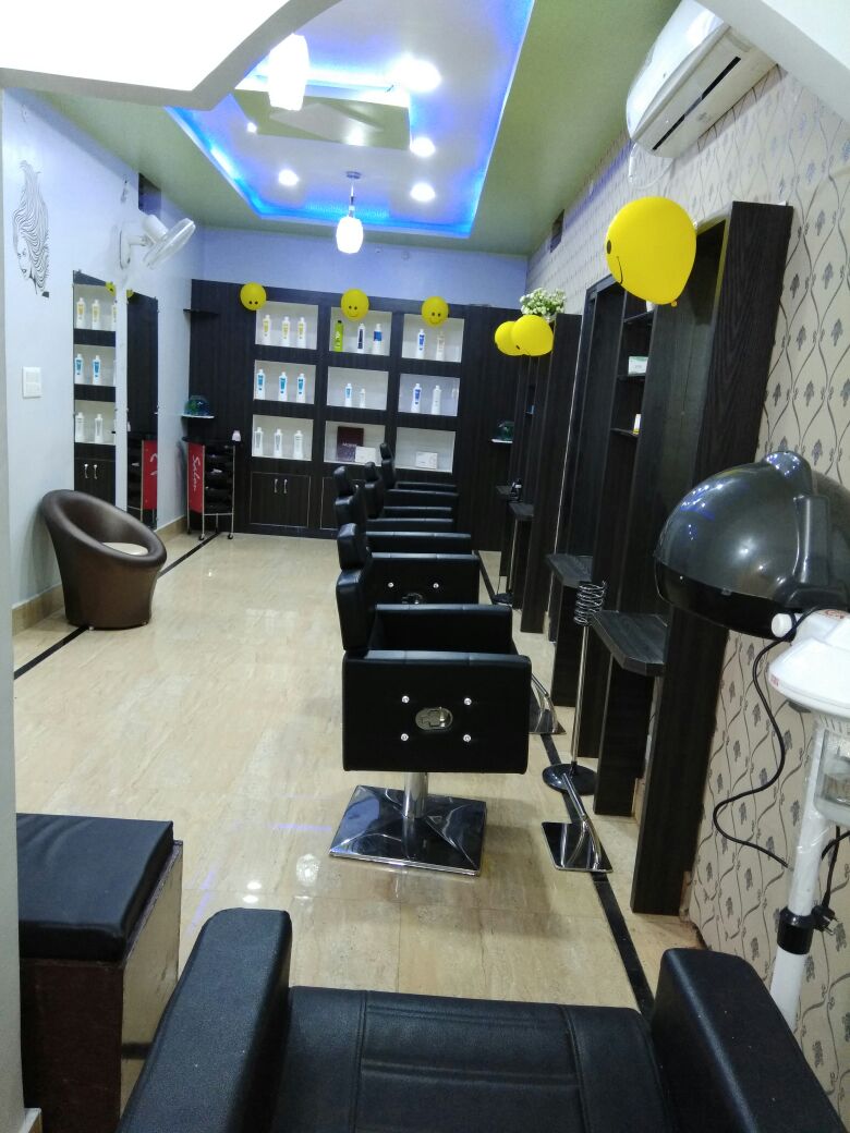 HALO SALON
