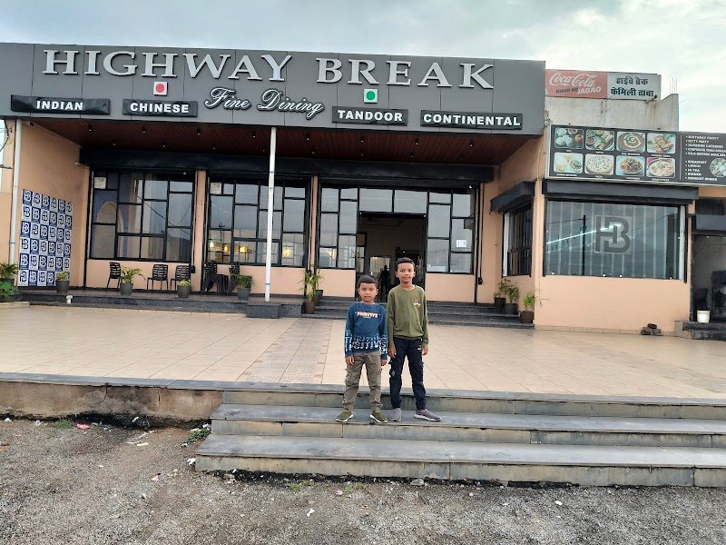 HIGHWAY BREAK DHABA
