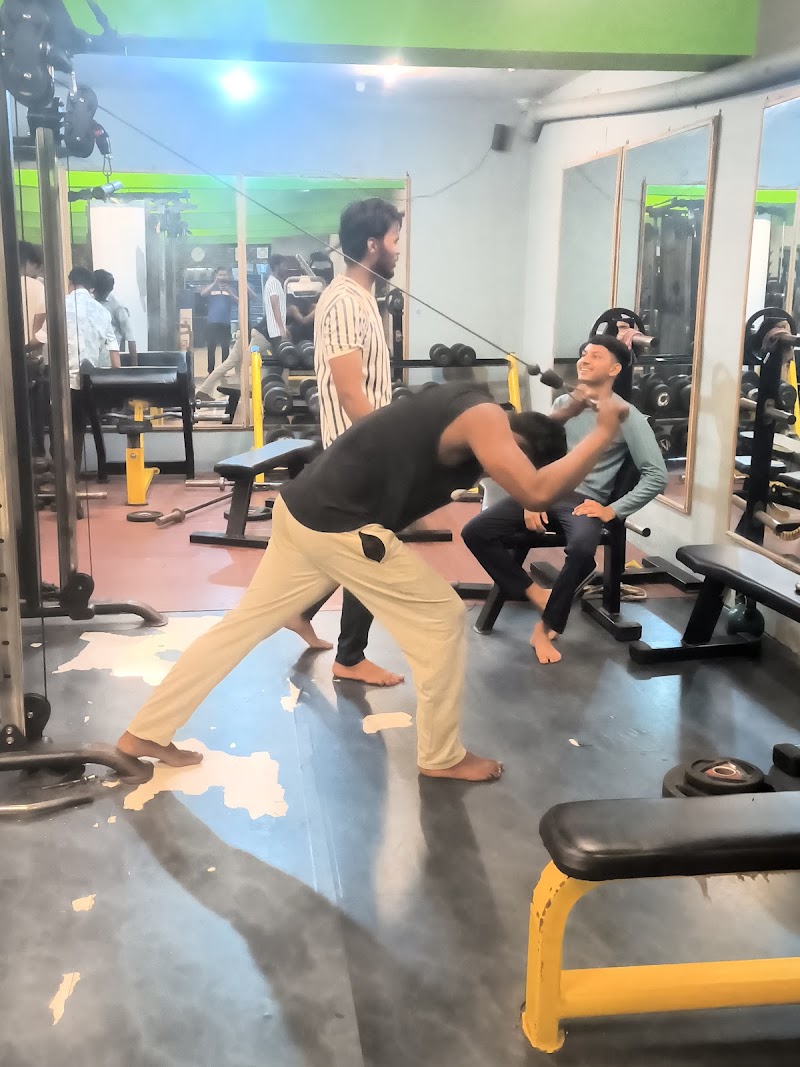 HULK FITNESS CLUB