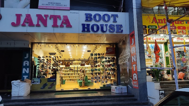 Janta Boot House