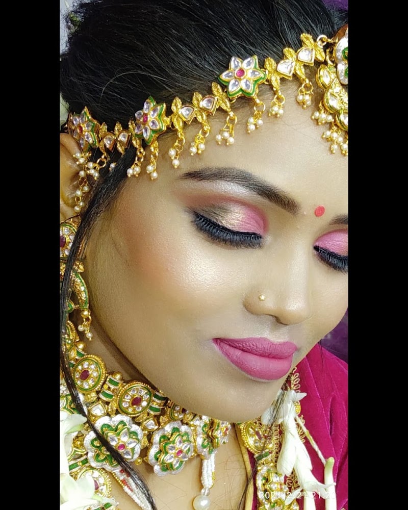 Karma Grace Beauty Salon