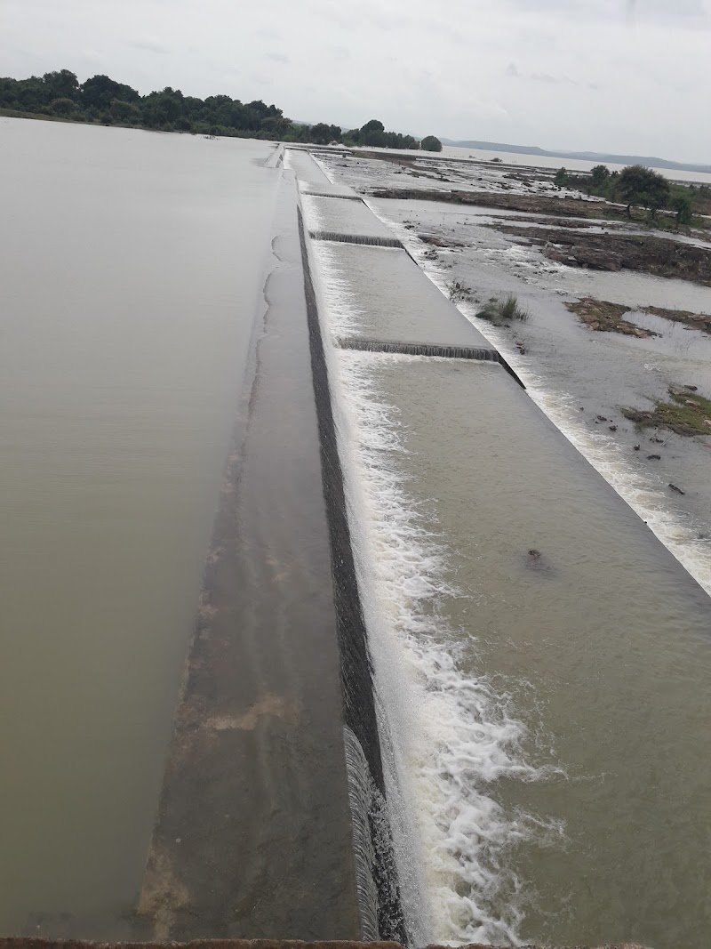 Kharkhara Dam, a Tourist Spots in Balod