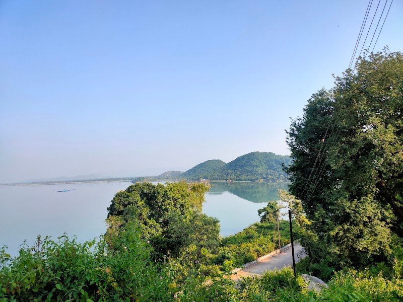 Khutaghat Dam, a Tourist Spots in Bilaspur