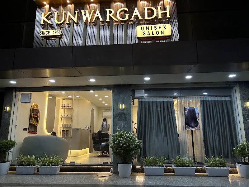 Kunwargadh Unisex Salon - Salon in New Rajendra Nagar, Raipur