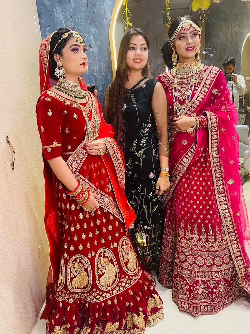 looks by ranu