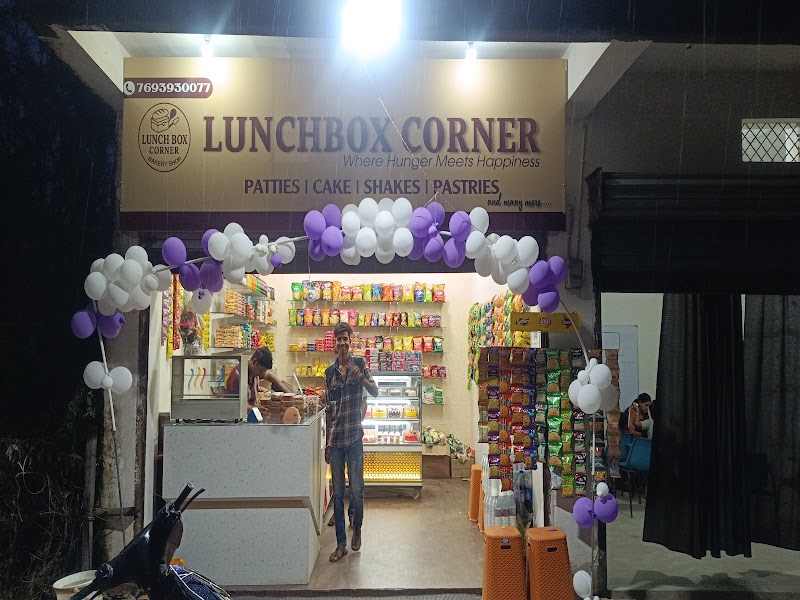 Lunchbox corner