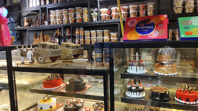MAA CAKE MALAI- THE BAKELOGY & CAFE