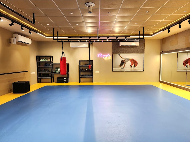 MADMOvES - Gym in Civil Lines, Raipur