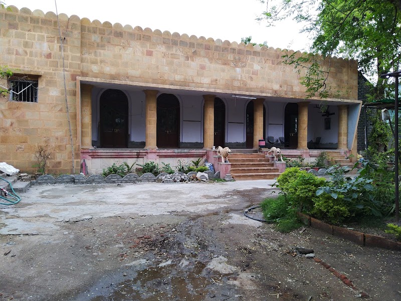 Palace of Gond King - Deogad Fort