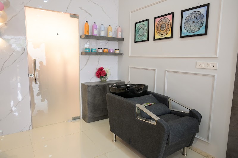 Purvi Ostwal Beauty Studio