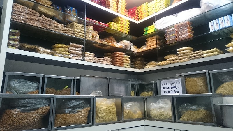 Raghuveer Misthan Bhandar