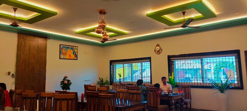 Raigarh - Restaurants in Chakradhar Nagar, Raigarh