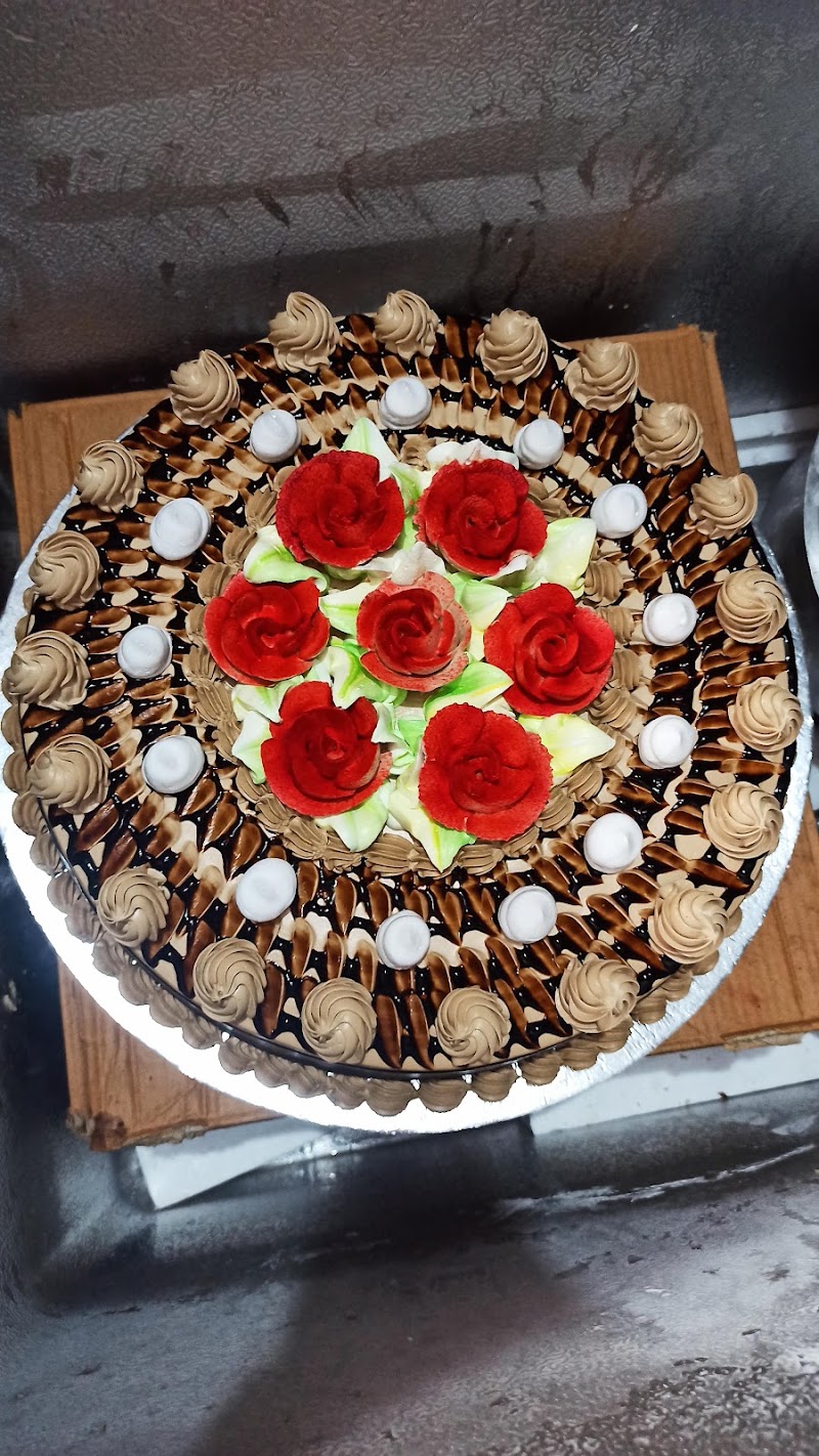 Raja cake house - Bakery in Surajpur