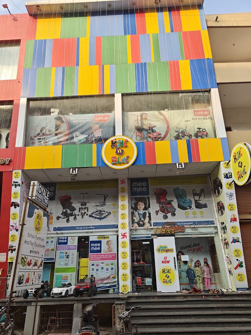Ride n Slide - Clothes Kids in Raipur