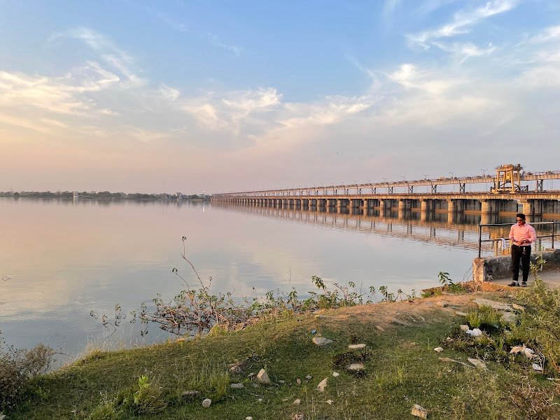 Samoda Dam, a Tourist Spots in Mahasamund