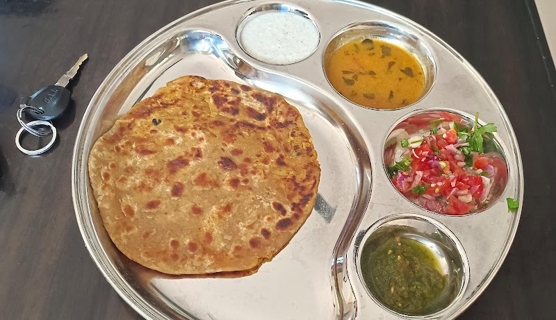 SANTUSTHI THALI & TIFFIN SERVICES