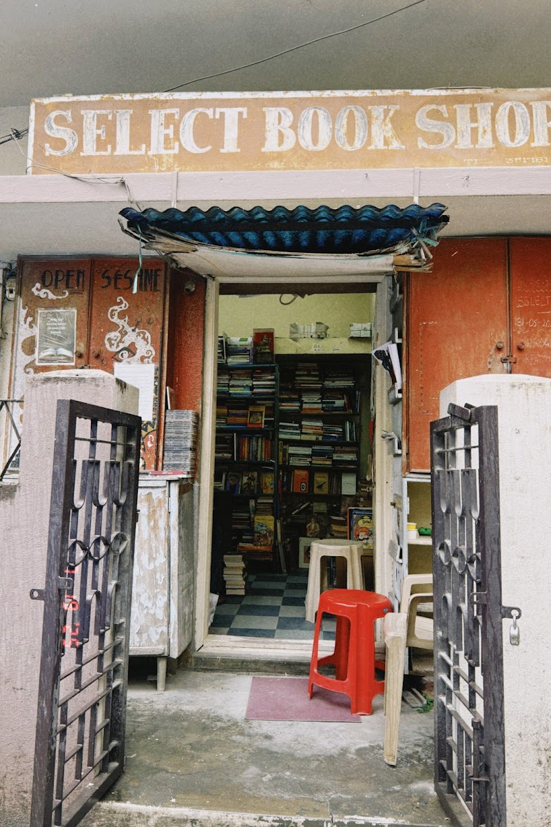 Select Book Shop