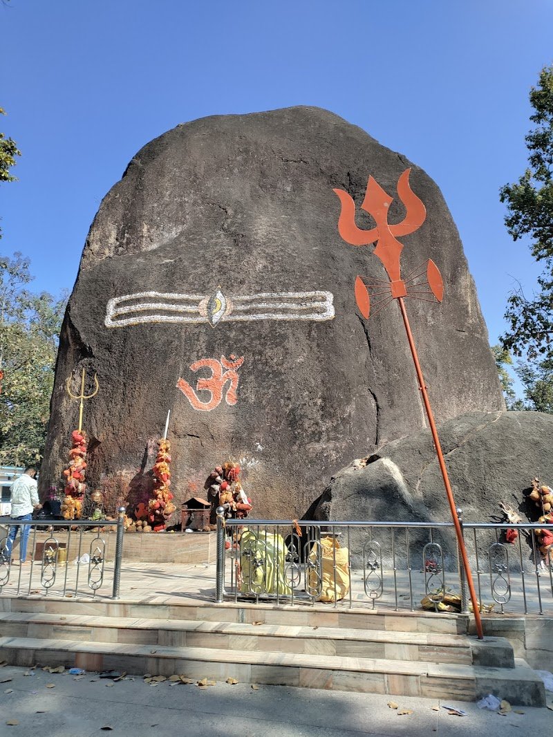 Shri Bhuteshwarnath Mahadev, a Tourist Spots in Gariaband