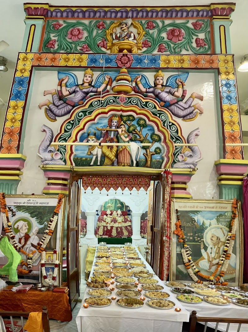 Shri Krishna Pranami Mandir