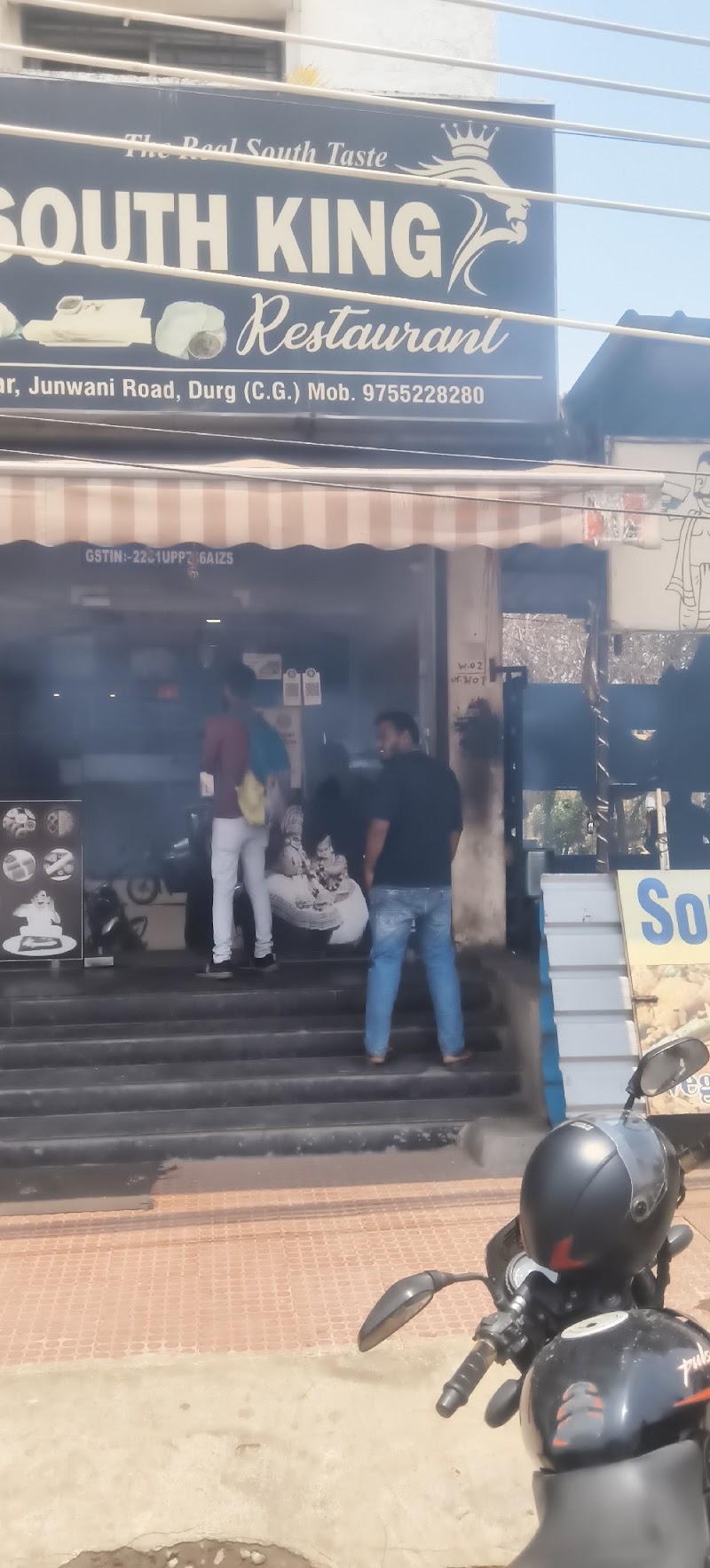 South King - Restaurants in Bhilai