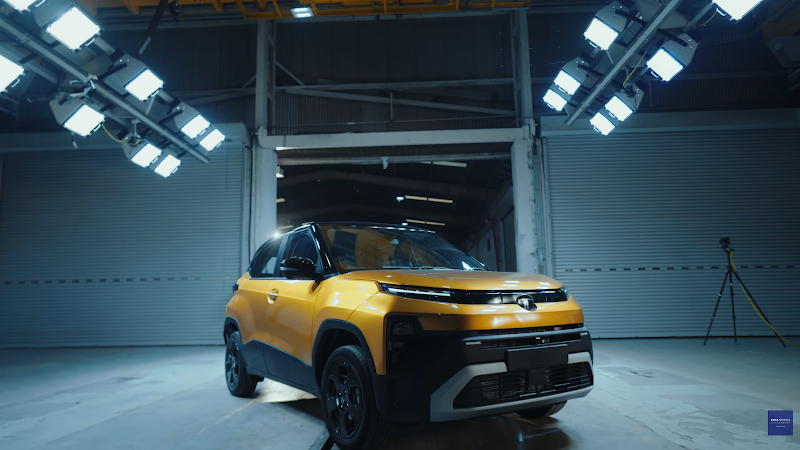 Tata Motors - 4 Wheeler Showroom in Surajpur