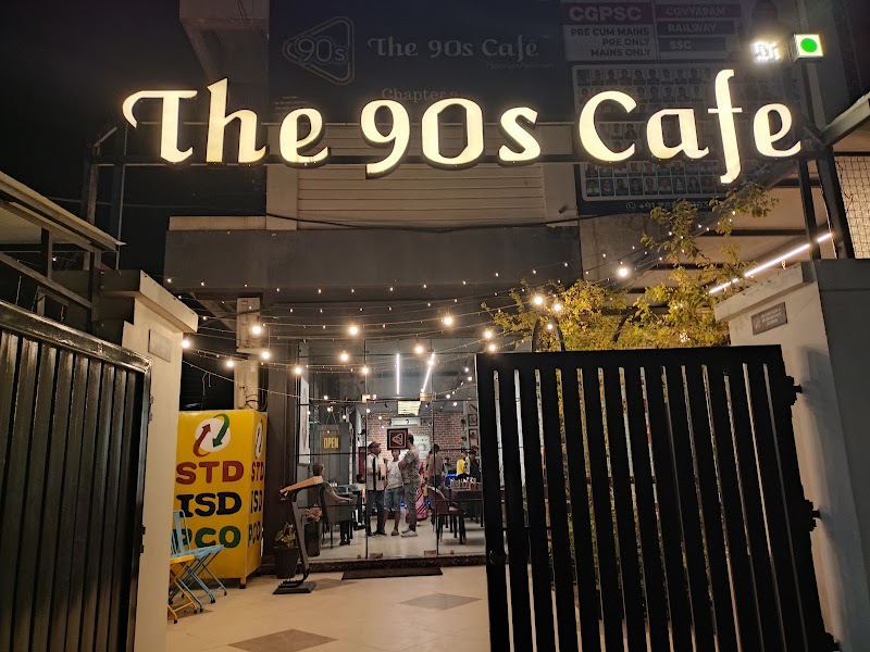 The 90s Café - Restaurants in Bhilai