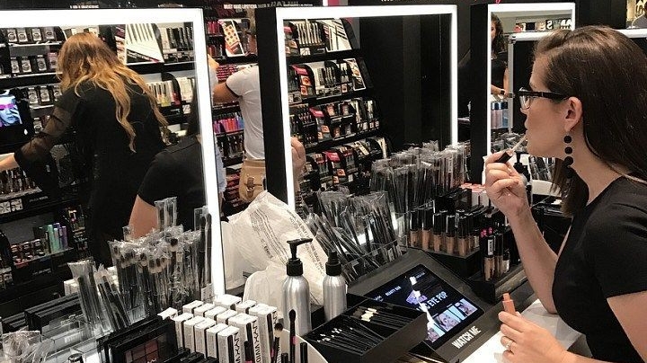 The cosmetic store