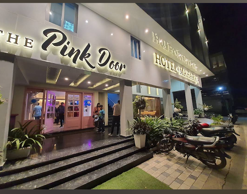 The PinkDoor - Restaurants in Korba