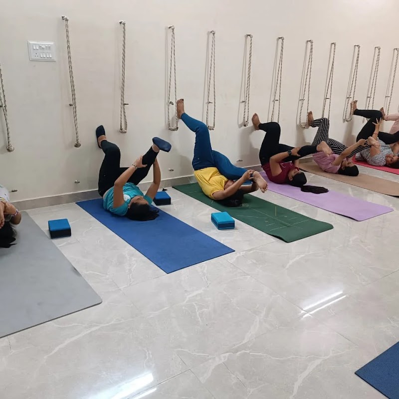 YOGA VIKAS ASSOCIATION & NATUROPATHY